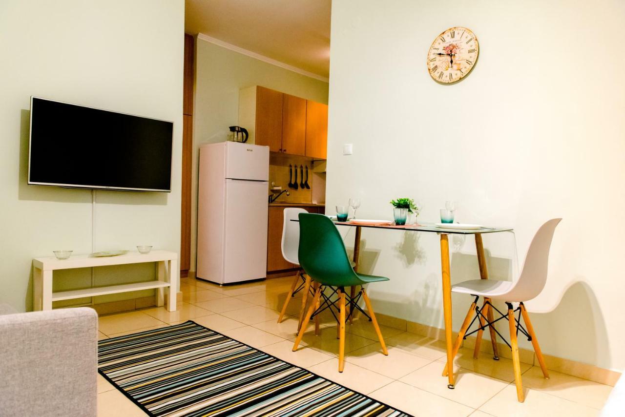 Aegean Studio By The Sea Apartment Peraia  Luaran gambar